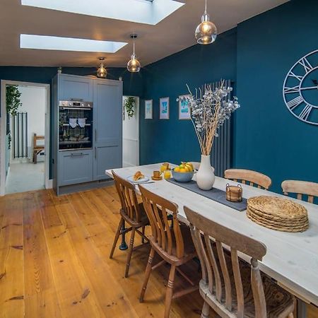 Captain'S Cottage - Central West Cowes - Spacious, Entire 1-Bed Home Extérieur photo